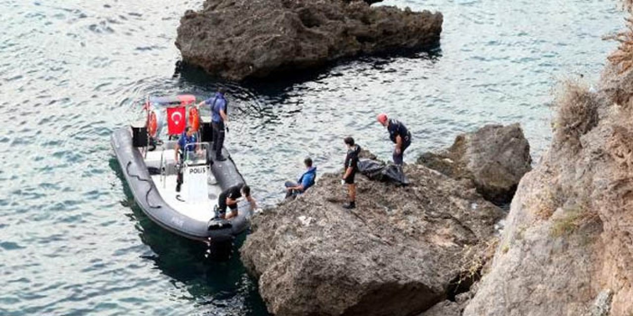 Antalya’da kimliği belirsiz kadın cesedi bulundu