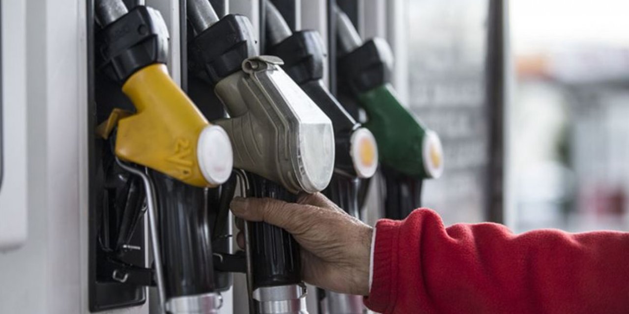 Benzine indirim bekleniyor