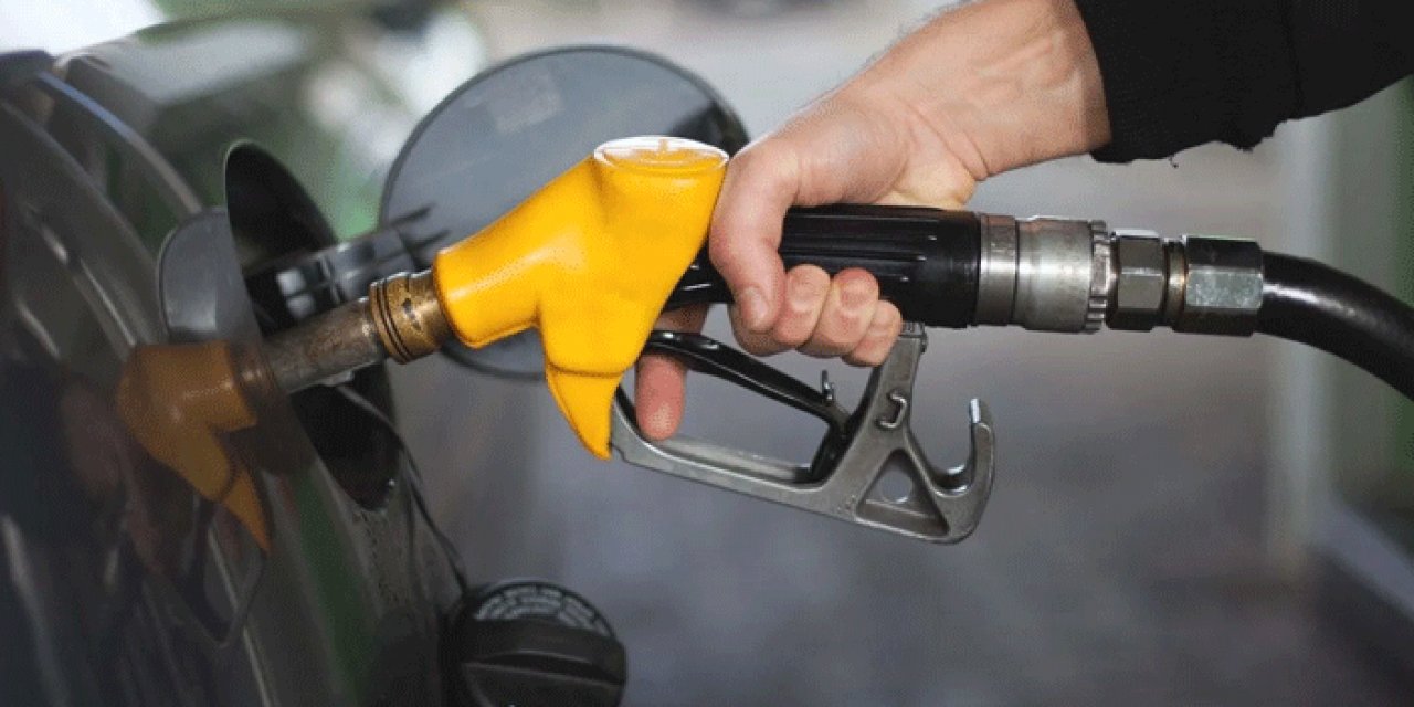 Tabela yine değişti: Benzine indirim geldi