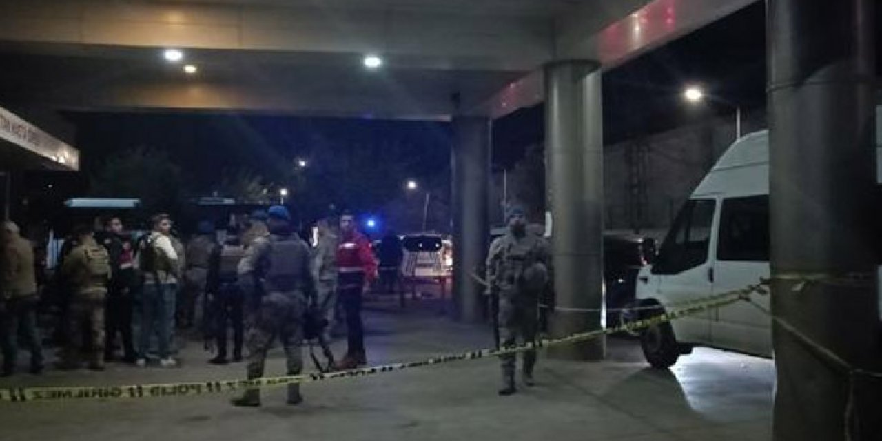 Hastane bahçesinde ölümlü kavga