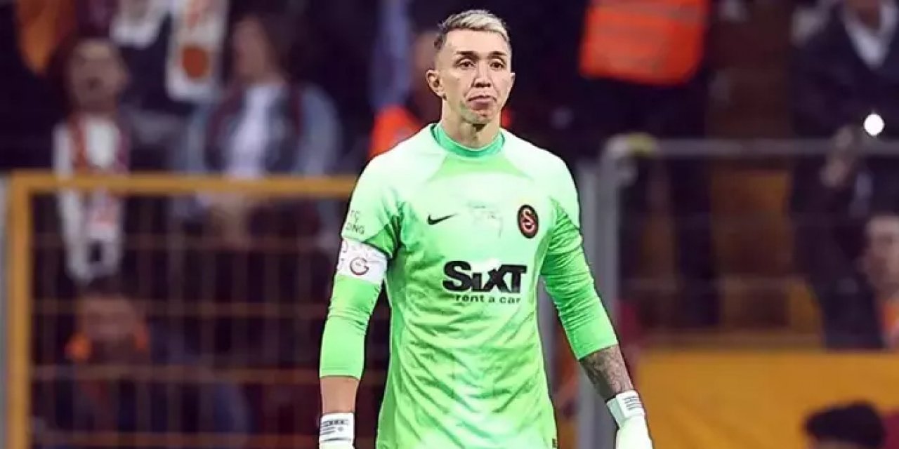 Galatasaray’a Muslera şoku!