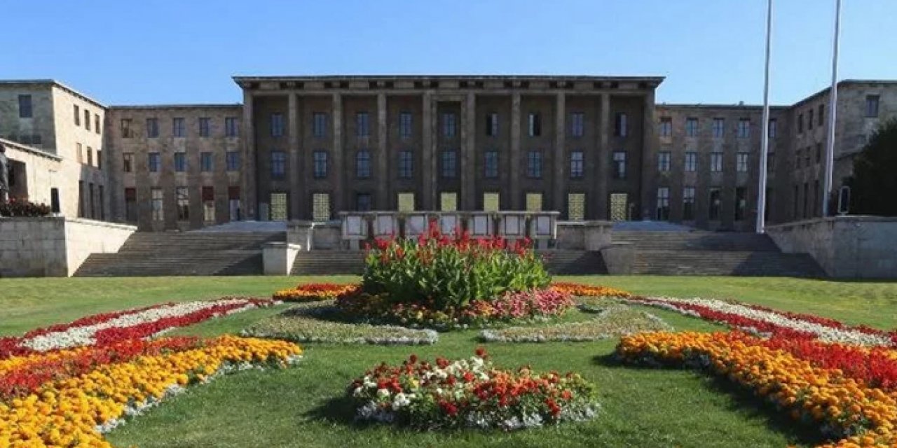 Boykota Meclis de dahil oldu