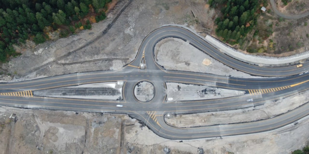 Akıllı diye yapıldı, kafaları karıştırdı: Bu kavşakta kim nereden döneceğini bilmiyor