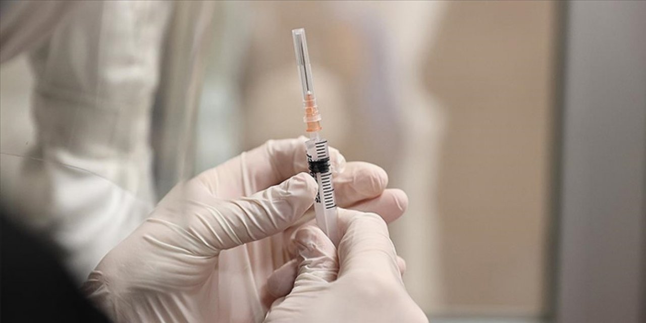 Kovid-19 aşısı beynine pıhtı attı: Şirkete dava açtı