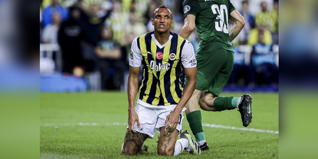 Fenerbahçeli futbolcu ameliyat oldu