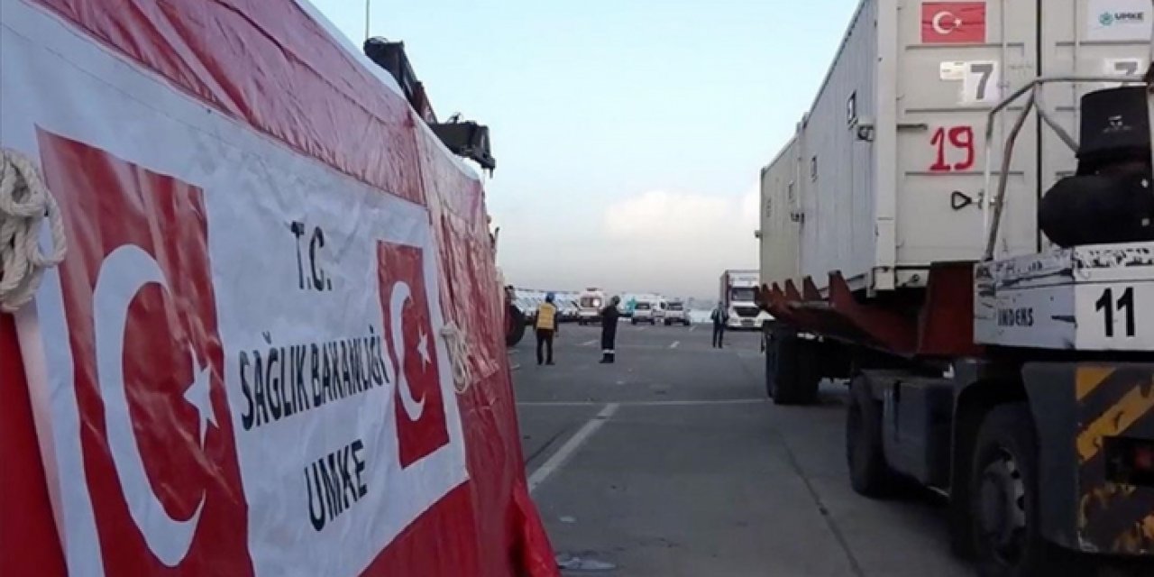 Gazze için yapılan en büyük sağlık yardımı İzmir'den yola çıktı