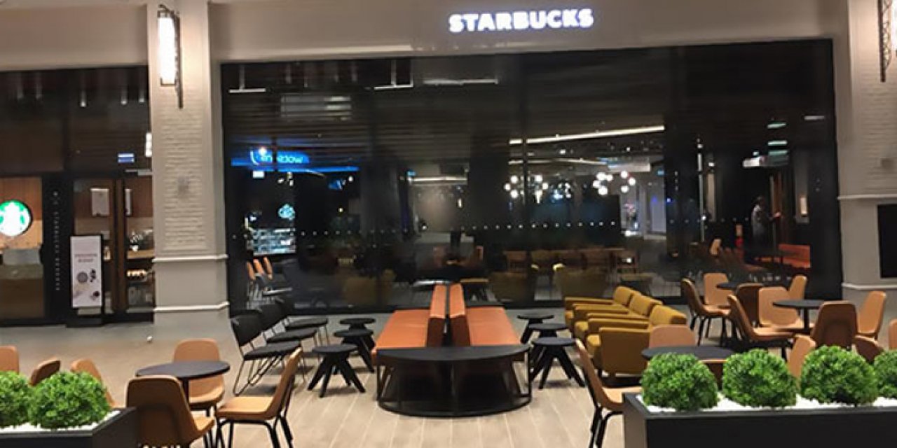 İzmir’de Starbucks kafede ŞOK! “Rezil bir toplumsunuz” dedi