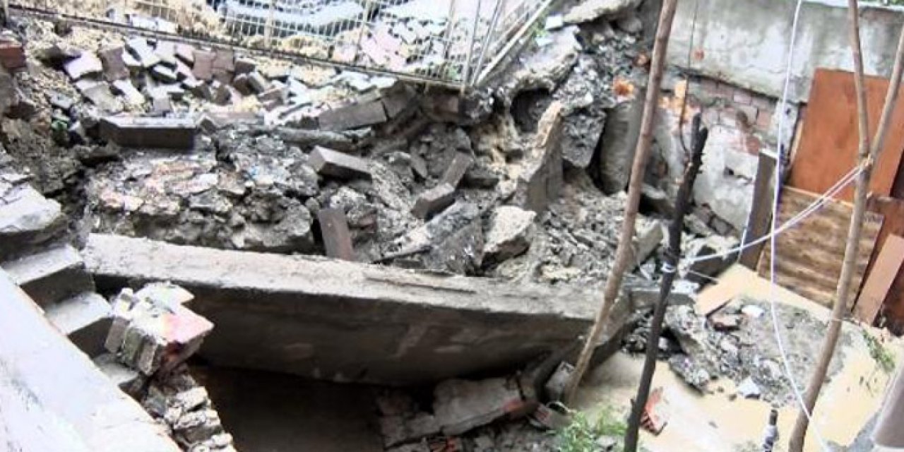 Sağanak sonrası bahçe duvarı uçtu