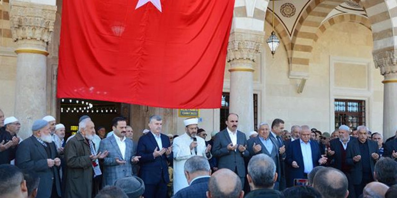 Konya'daki Kurtuluş Bilal-i Habeşi Camii ibadete açıldı