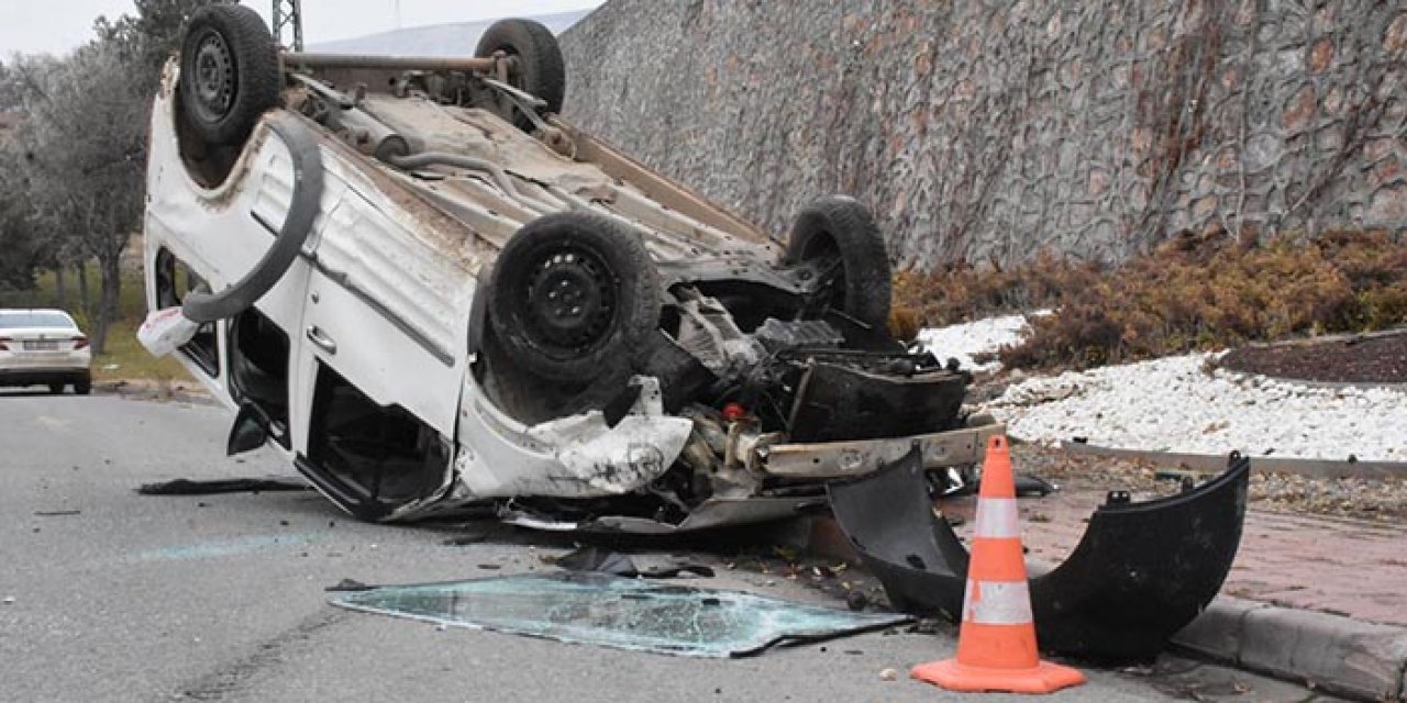 Kafa kafaya çarpıştılar: 5 kişi yaralandı
