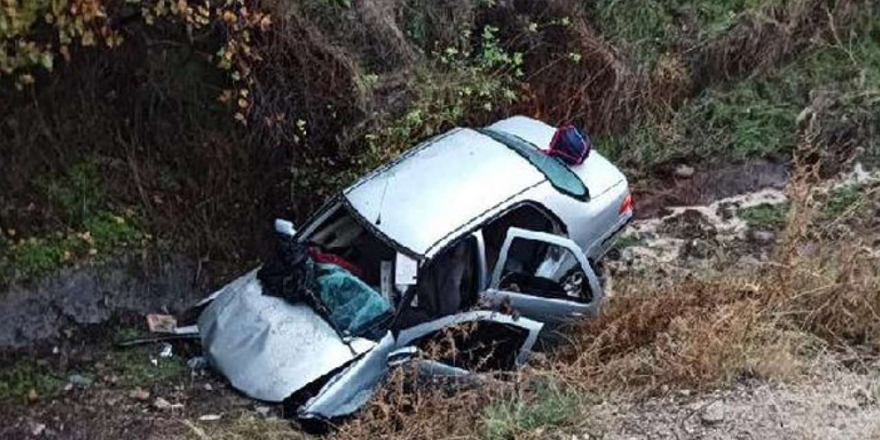 Kontrolden çıkıp şarampole uçtu: 1 çocuk öldü, 8 kişi yaralandı