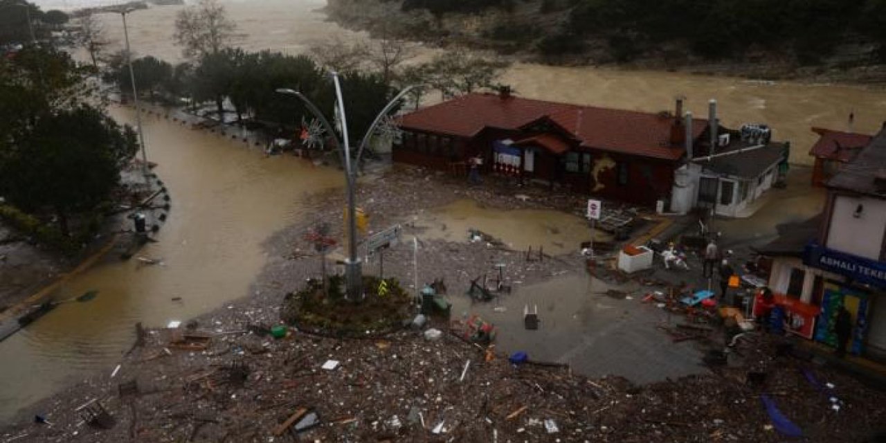 Bakan Yerlikaya açıkladı: Sel ve yağışlarda 9 can kaybı