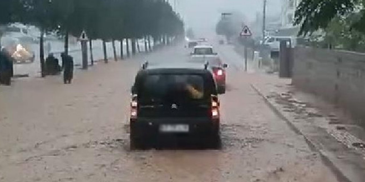 Diyarbakır’daki sağanağın maddi hasarı ağır oldu