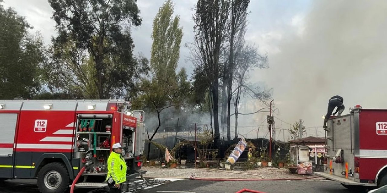 İzmir Torbalı'da restoran yangını!