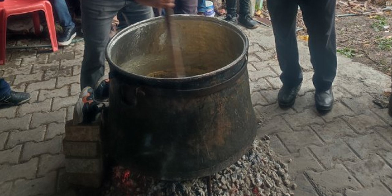 3 bin yıllık gelenek Manisa'da yaşatılıyor: İşte Ölü Helvası!