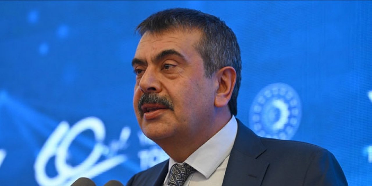 Bakan Tekin'den öğretmenlere zam sinyali