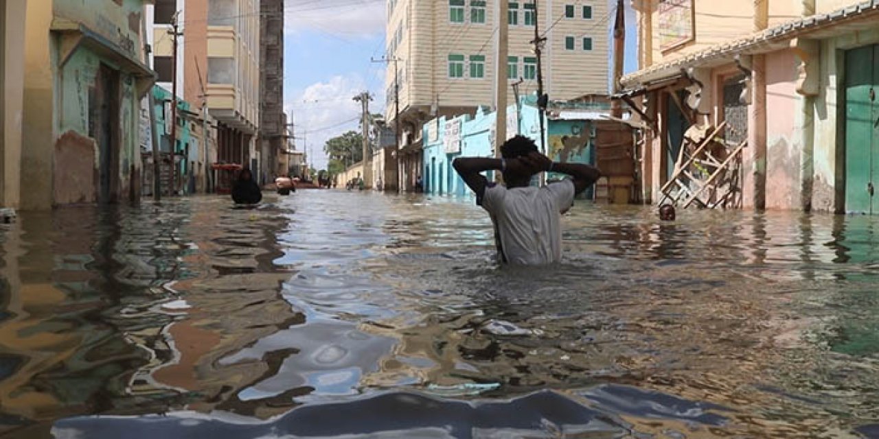 Somali sel altında kaldı; ölü sayısı 96’ya çıktı