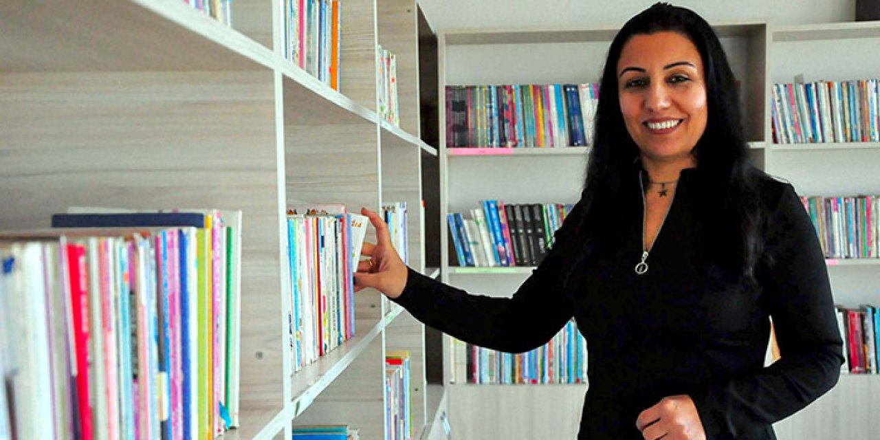 Manisa'da Türkçe öğretmeni 14 kütüphane kurdu!