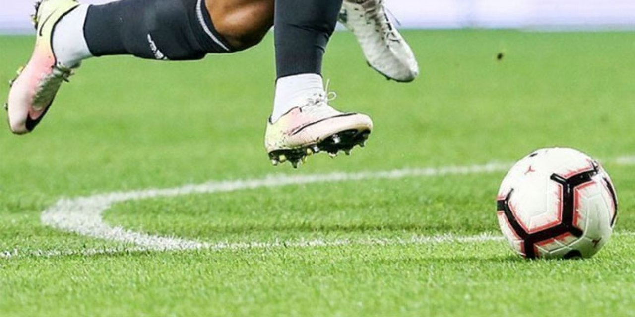 İzmir merkezli yasa dışı bahis operasyonu: 2'si futbolcu