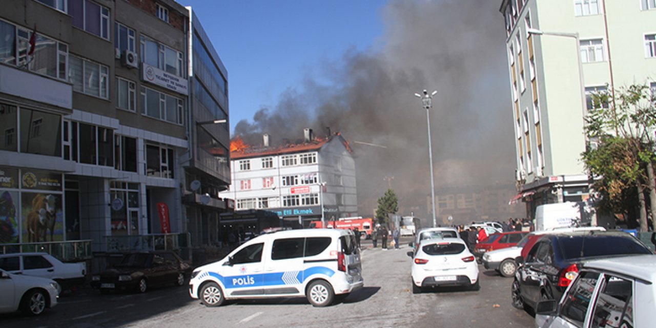 İş hanında çıkan yangın paniğe neden oldu