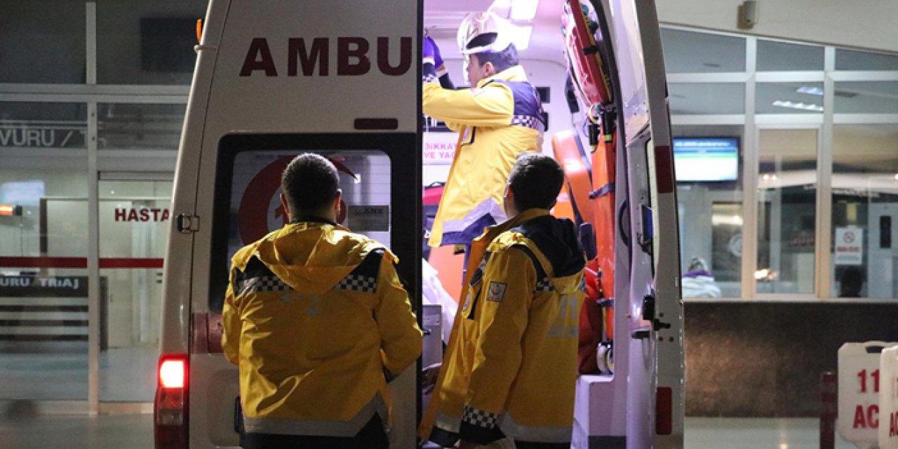 İçinde öğretmenleri taşıyan servis kaza yaptı: 12 yaralı