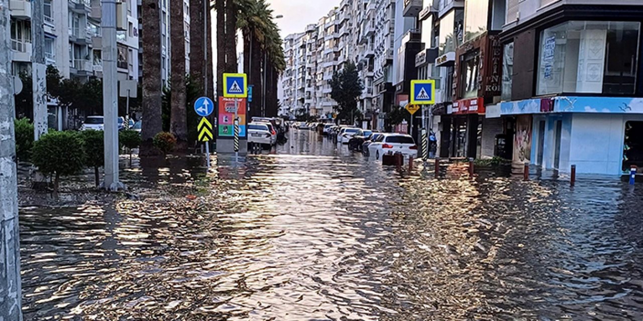 Uzmanından İzmirlileri korkutan uyarı! Taşkından etkilenecek bölgeleri açıkladı