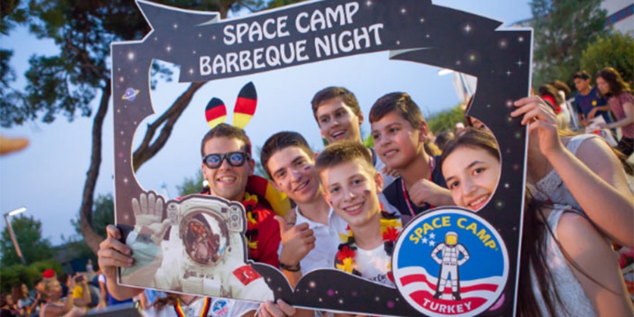 İzmirliler dikkat! Uzay Kampı Türkiye 2024'e bomba gibi giriyor