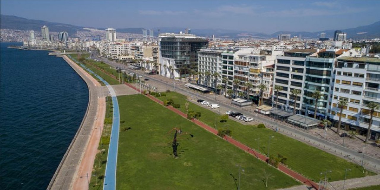 İzmir Büyükşehir için CHP'den iki isim daha aday