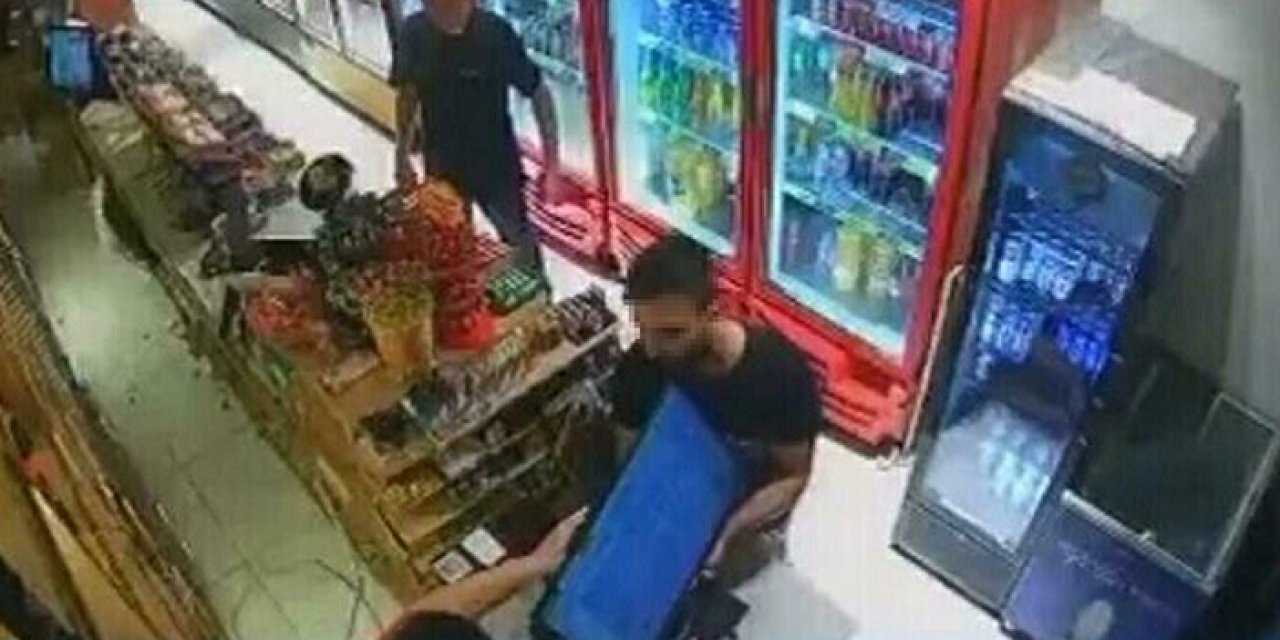 İzmir'de oyun makinesini söküp götürmeye çalıştı