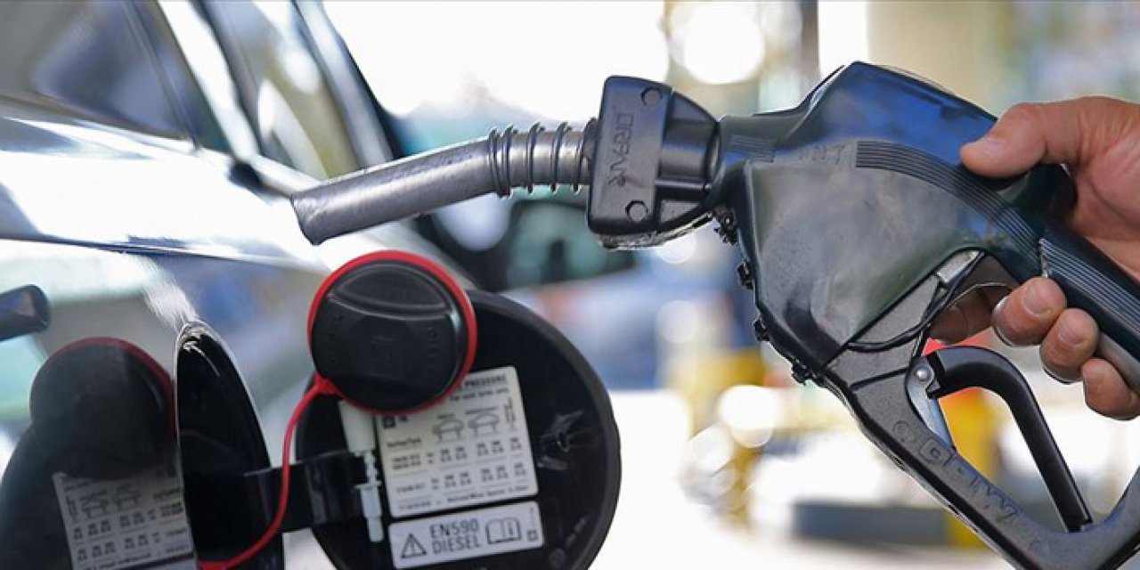 Araç sahiplerine müjde! Benzine indirim geliyor