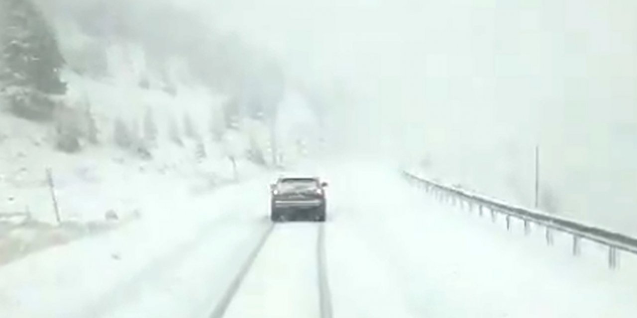 Antalya- Konya karayolunda kar etkili oluyor!