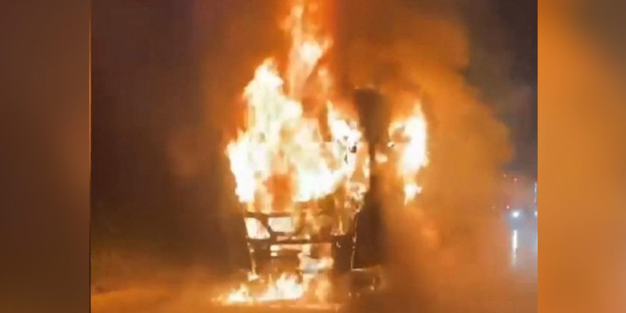 Esenyurt’ta TIR alev topuna döndü