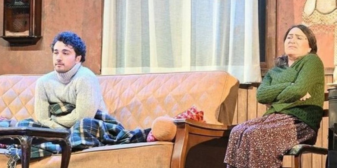 Burak Dakak kaza geçirdi: Hastaneye kaldırıldı