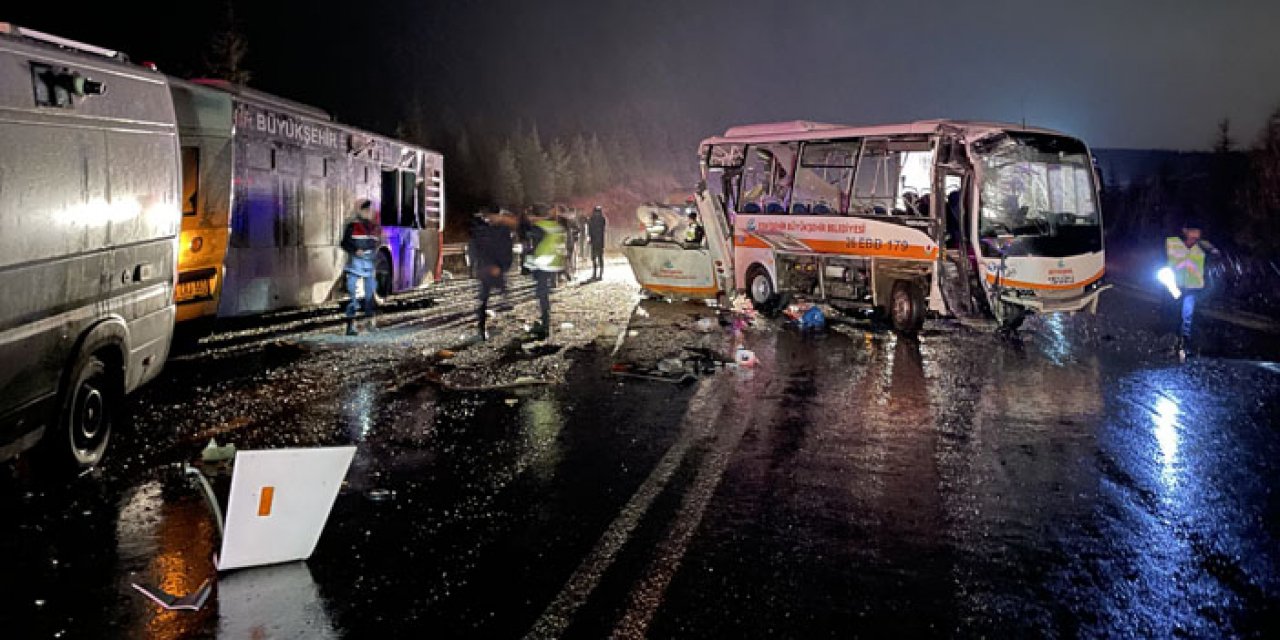 Eskişehir'de feci kaza: 14 kişi yaralandı