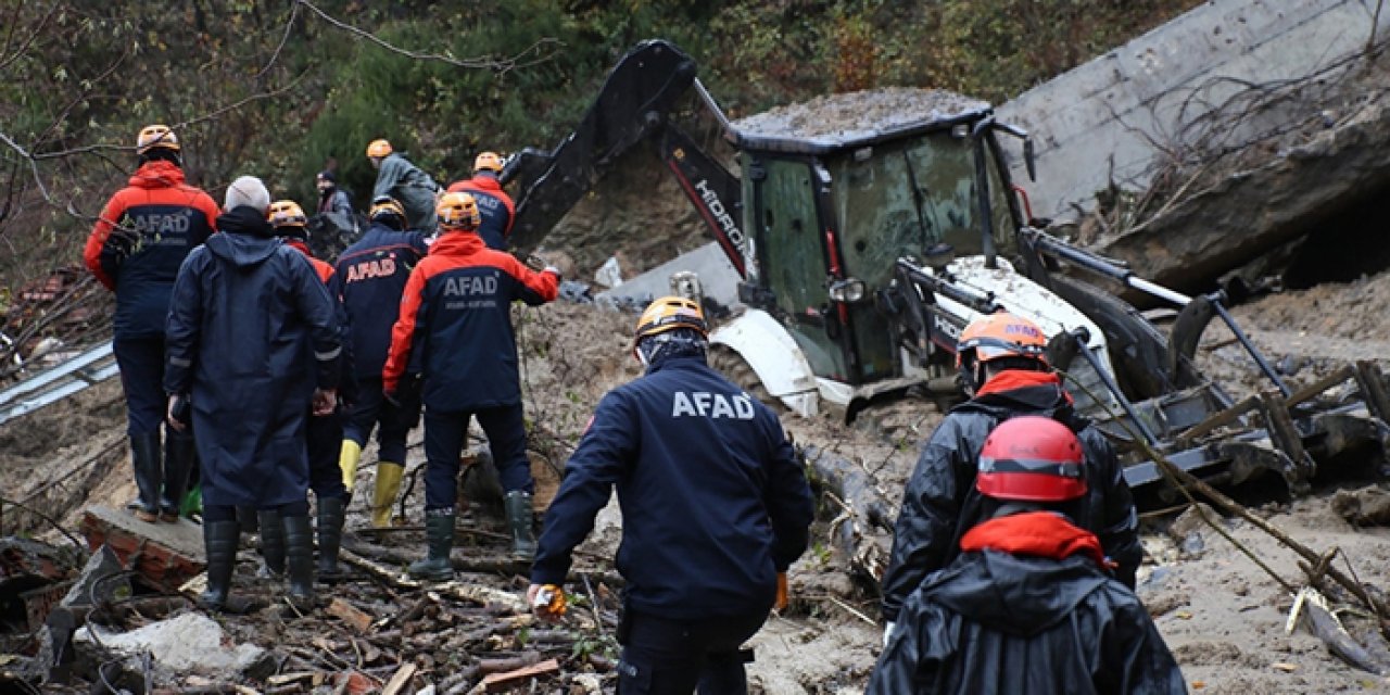 AFAD'dan acı haber: 2 kişinin cansız bedenine ulaşıldı