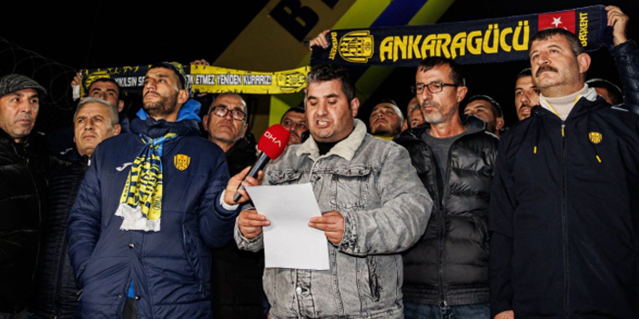 Ankaragücü taraftarları Faruk Koca'nın arkasında