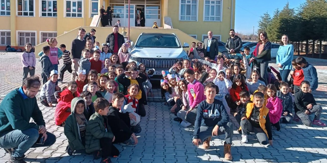 Konya'da öğrencilere TOGG sürprizi yapıldı