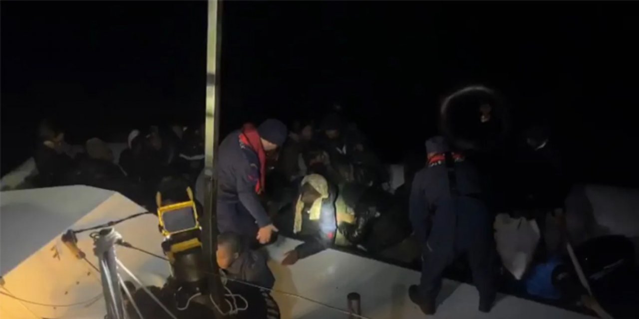 İzmir'de yüzlerce göçmen yakalandı!