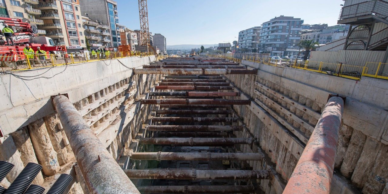 İzmir Buca metrosunu hızlandıracak adım: TBM'ler kazı çalışmasına dahil edildi