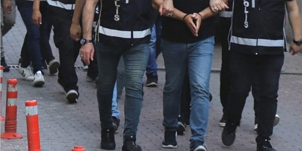 Ankara'da kargo dolandırıcılığı operasyonu: 3 şüpheli yakalandı