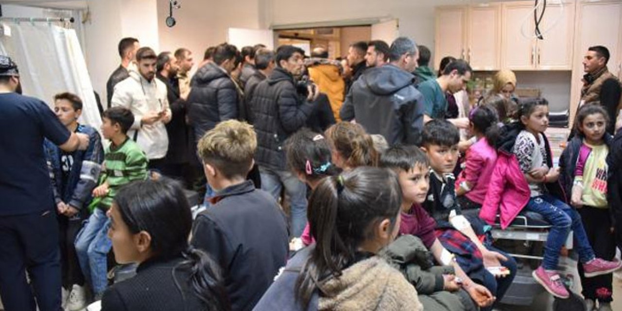 Yemekten zehirlenen 150 öğrenci hastanelik oldu