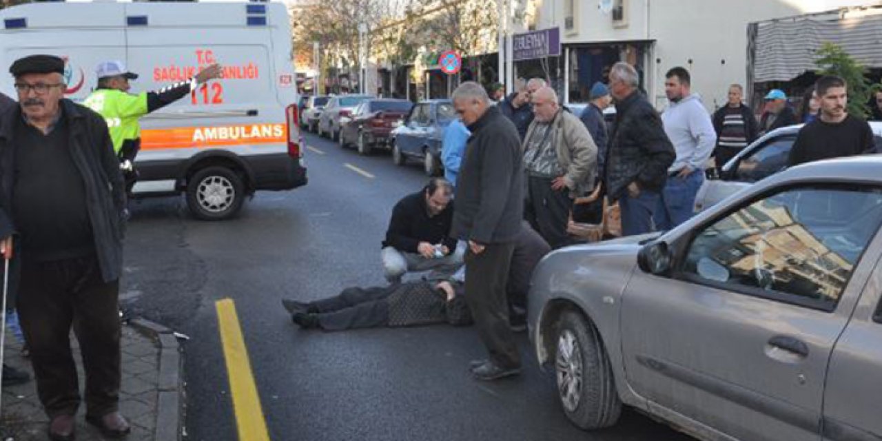 Manisa’da feci kaza: Anne-oğul ölümden döndü