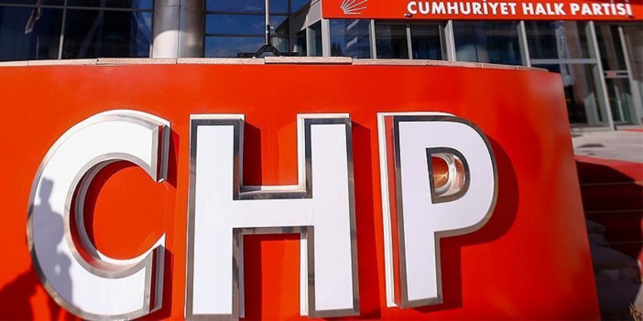 CHP'de istifa rüzgarı! 80 kişi istifa etti
