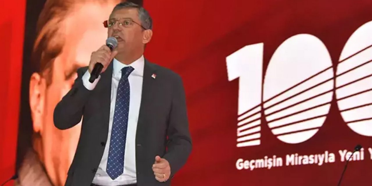 İzmir’de büyük gün: CHP Başkanı Özel söz verdi