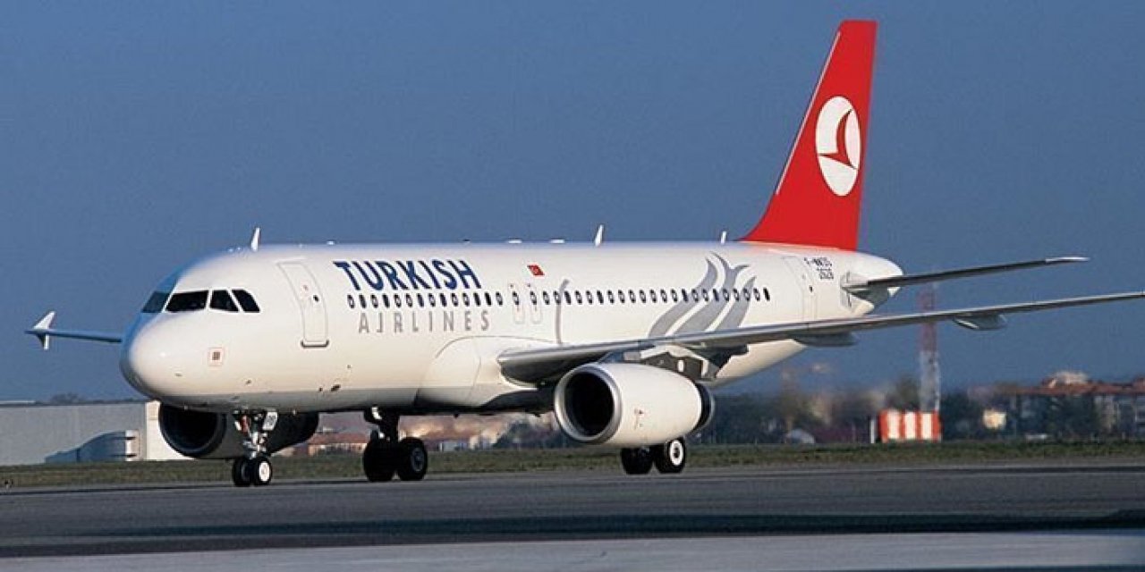 Türk Hava Yolları uçağına yıldırım çarptı