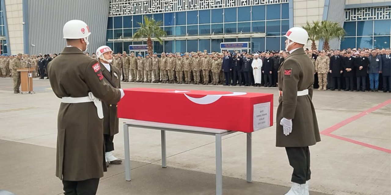 Şehit Cebrail Dündar için memleketi Mardin’de cenaze töreni düzenlendi