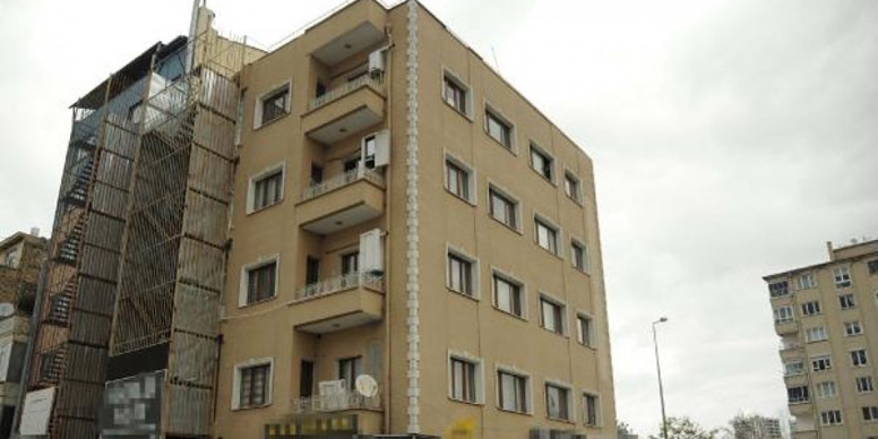 Yaşadığı evde ölü bulundu