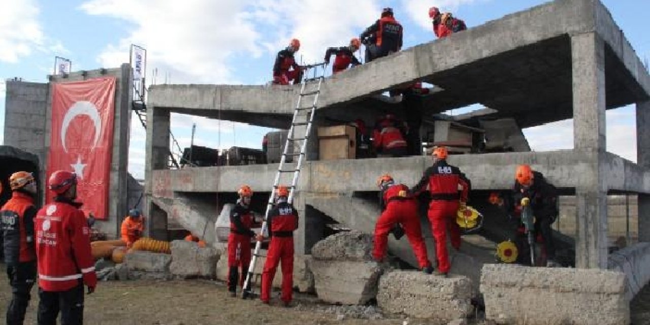 Büyük felaketin 84'üncü yıl dönümünde tatbikat