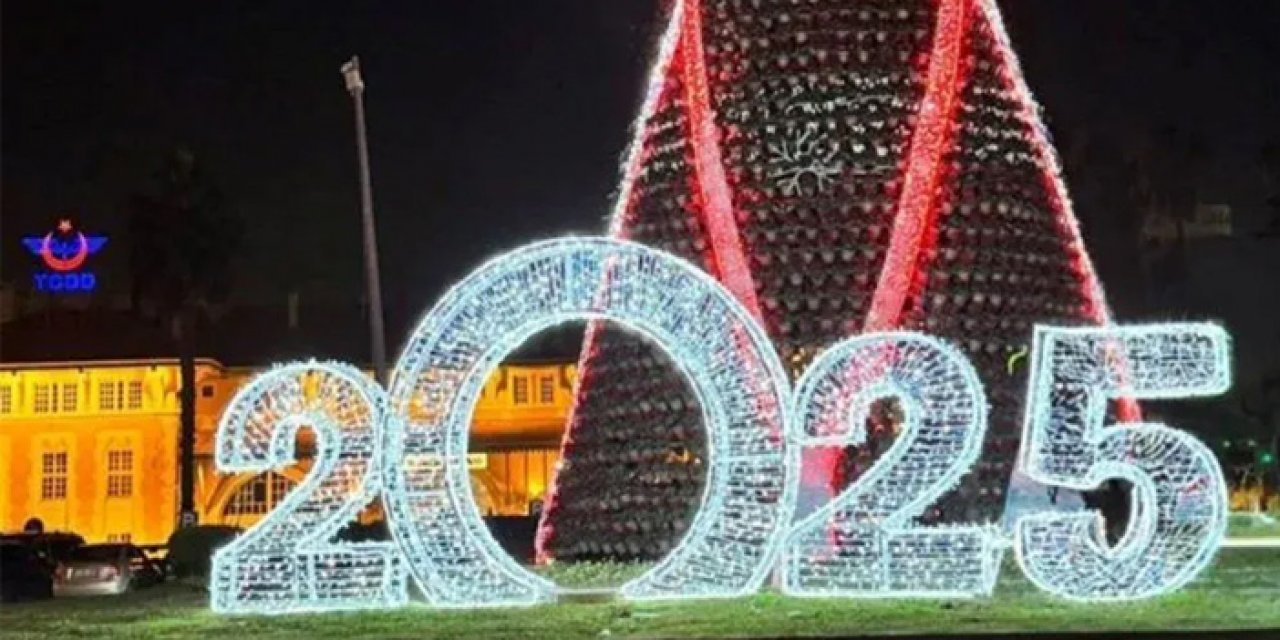 Süslemeler başladı: Türkiye'den bir il 2025'e giriyor