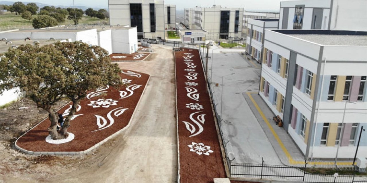 Manisa'daki öğrencilere müjde: Belediye onlar için yaptı